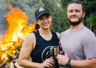 couple drinking beer at bonfires n brews