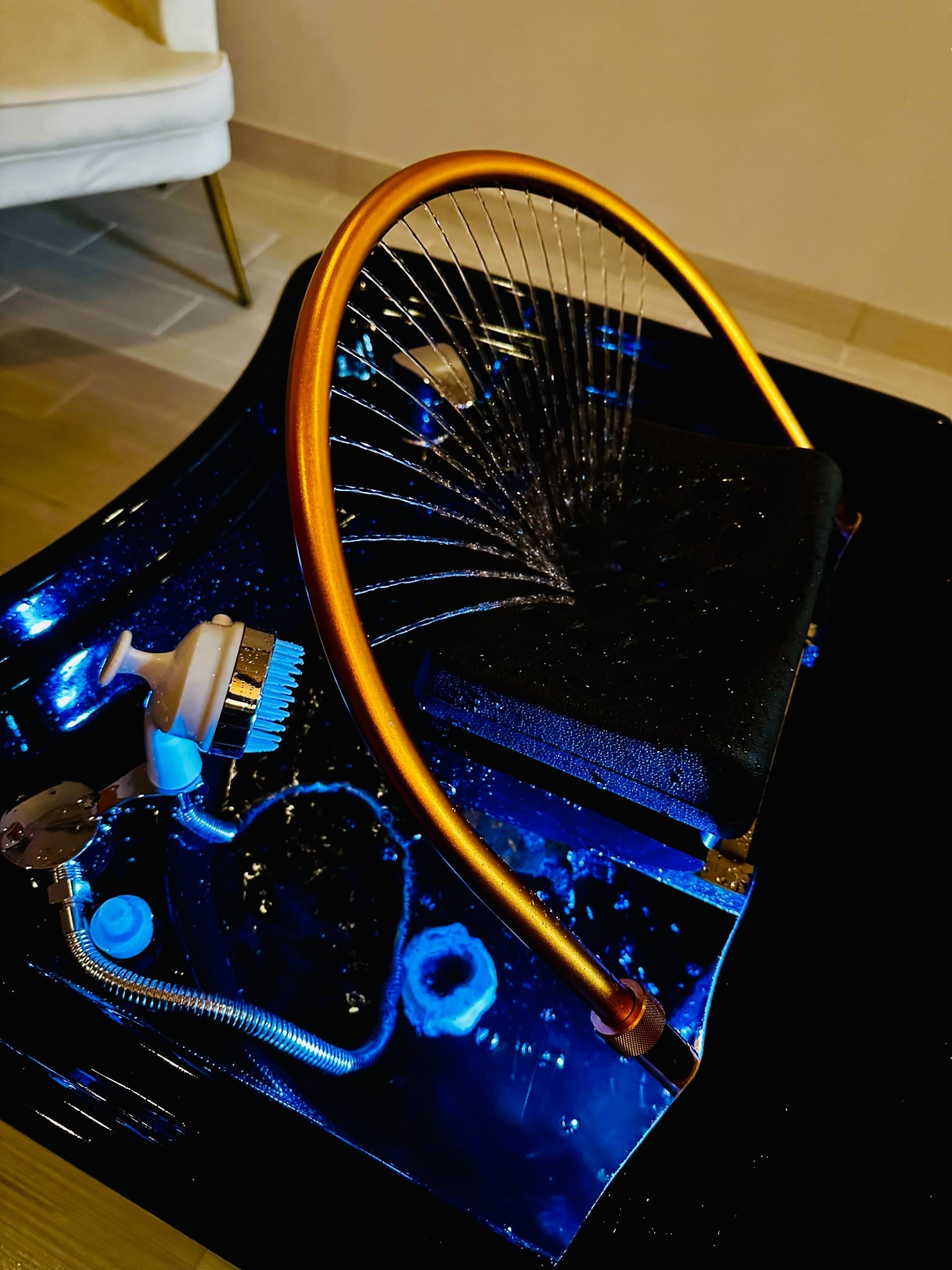 serenity spa woman getting massage